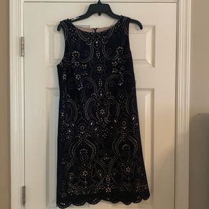 NWT Jessica Howard Laser Cut Shift Dress